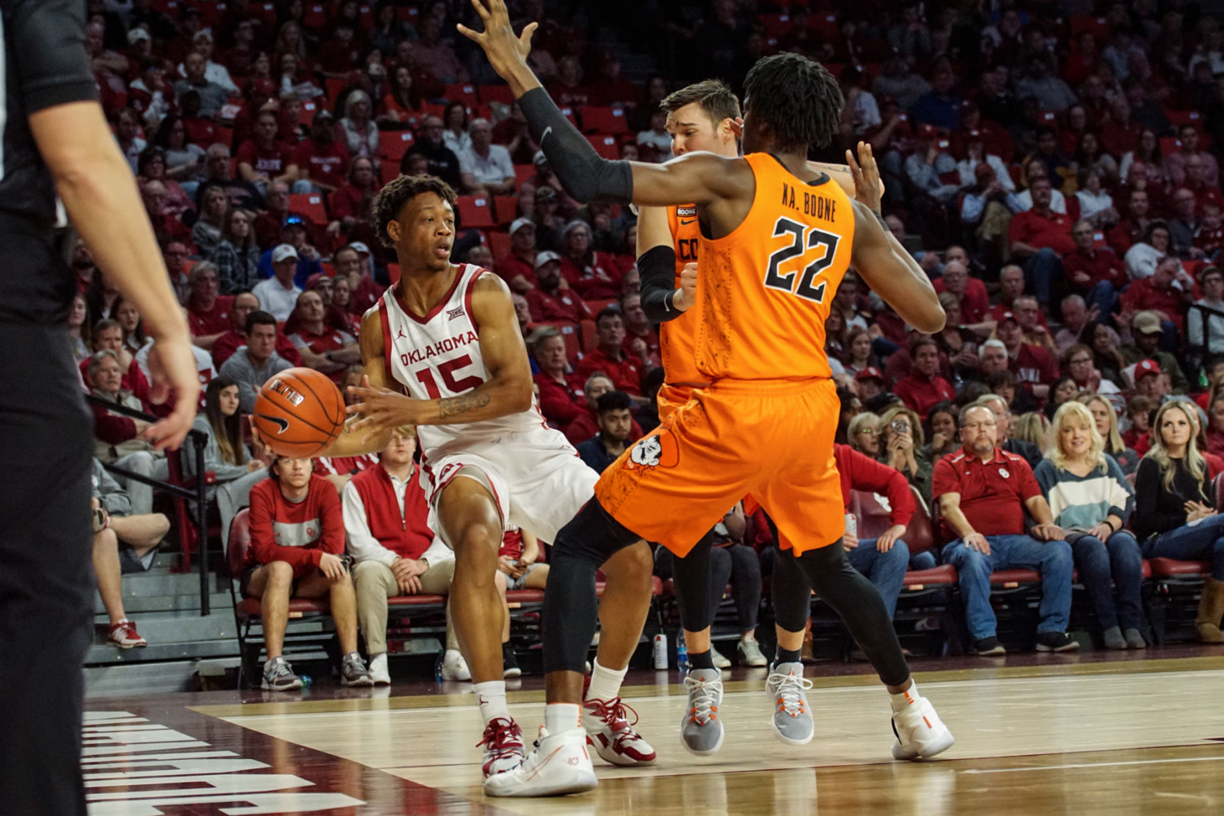 Alondes Williams in trouble